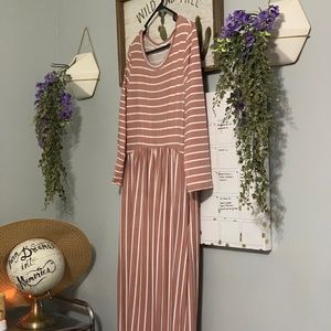 XXL Mauve Striped Maxi Dress